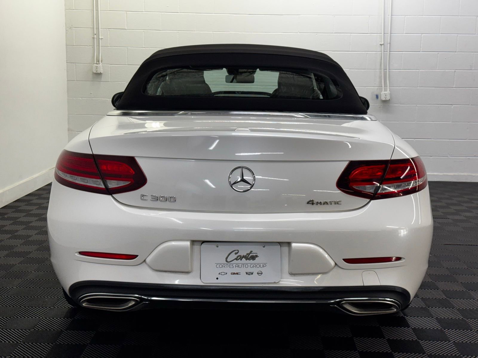 Used 2023 Mercedes-Benz C 300 4MATIC Cabriolet image 6