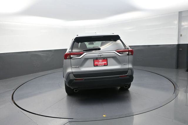 Used 2024 Toyota RAV4 XLE FWD image 62