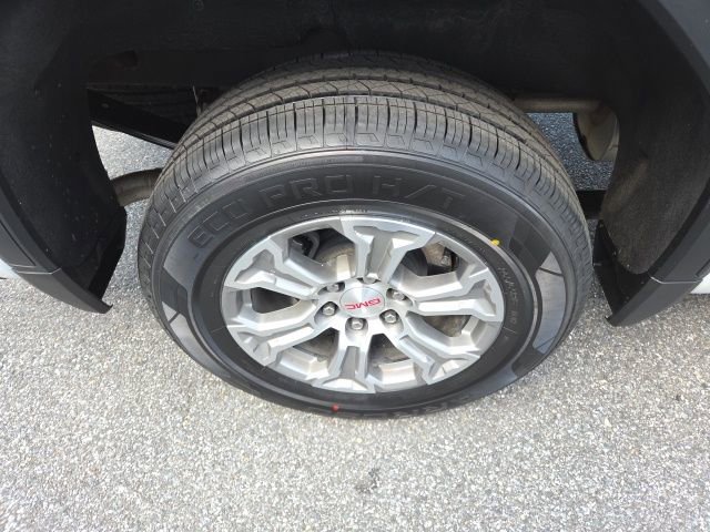 Used 2025 GMC Sierra 1500 SLT image 10