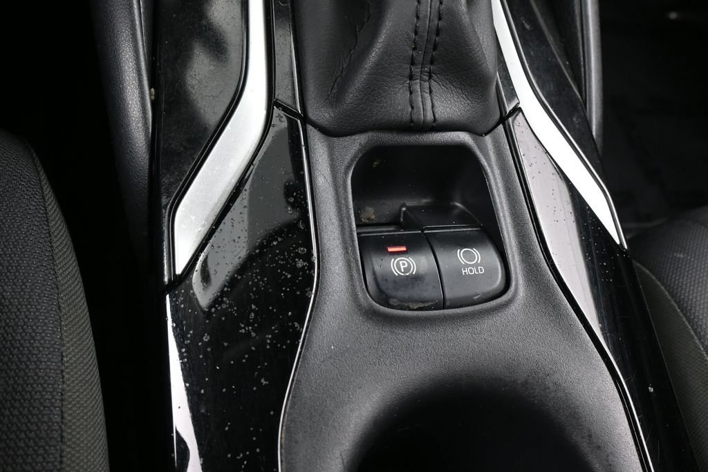 Used 2022 Toyota Corolla LE FWD image 22
