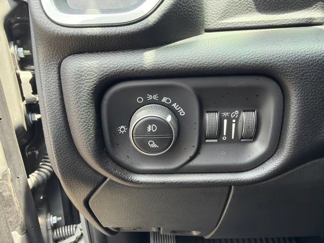 Used 2025 RAM 2500 Laramie w/ Night Edition AWD/4WD image 19