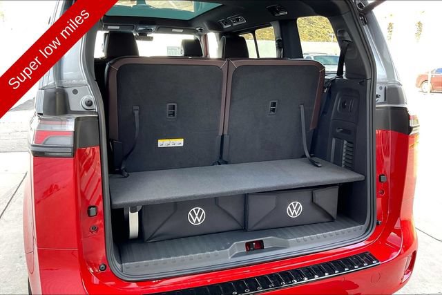 Used 2025 Volkswagen ID. Buzz Pro S Plus AWD/4WD image 33
