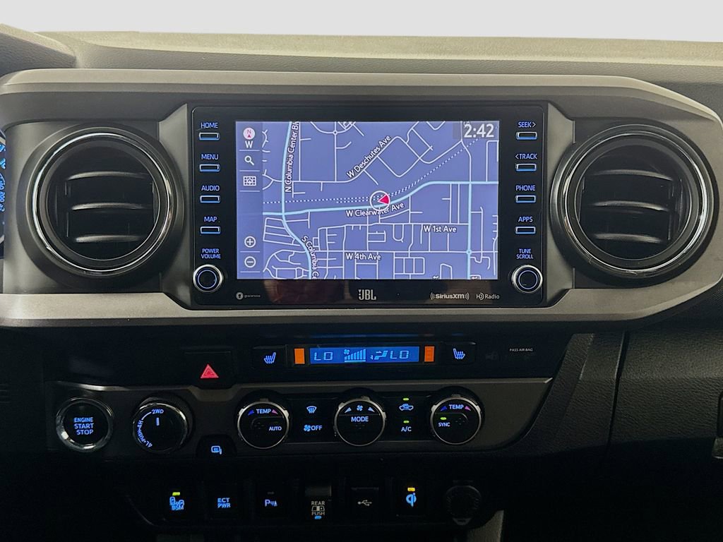 Used 2022 Toyota Tacoma TRD Off-Road w/ TRD Premium Off Road Package image 16