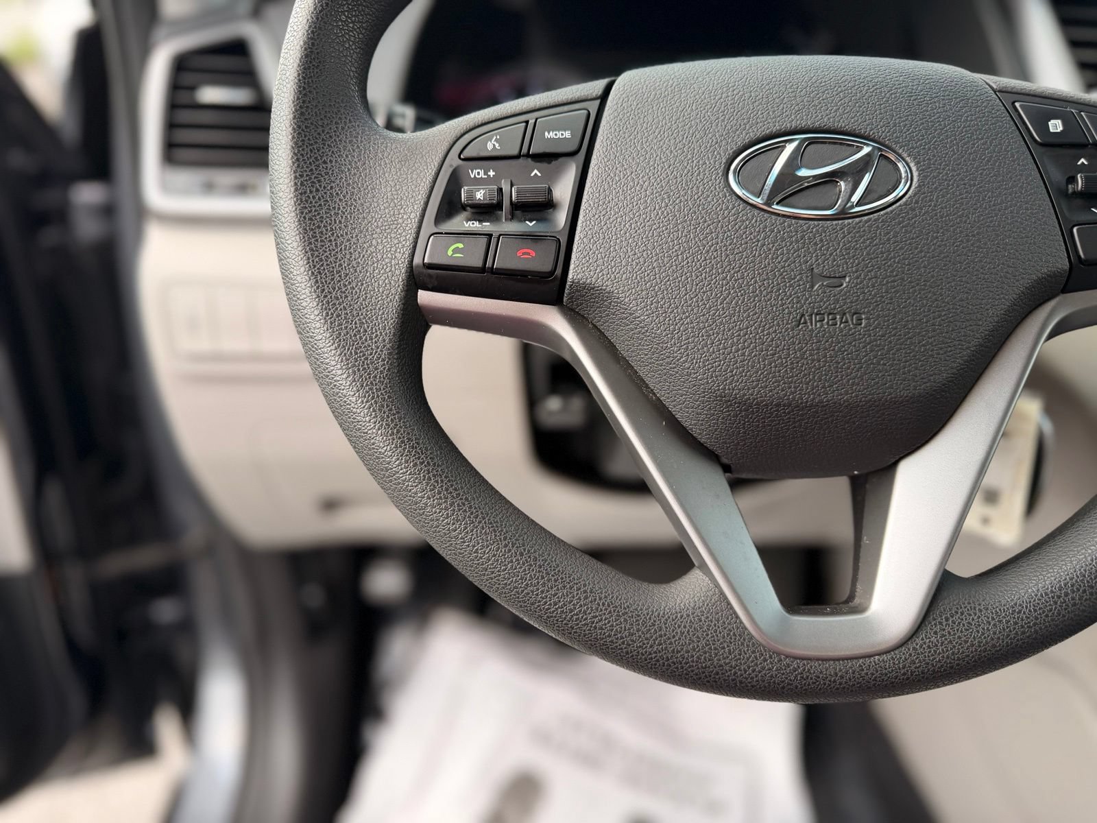 Used 2018 Hyundai Tucson SEL FWD image 18