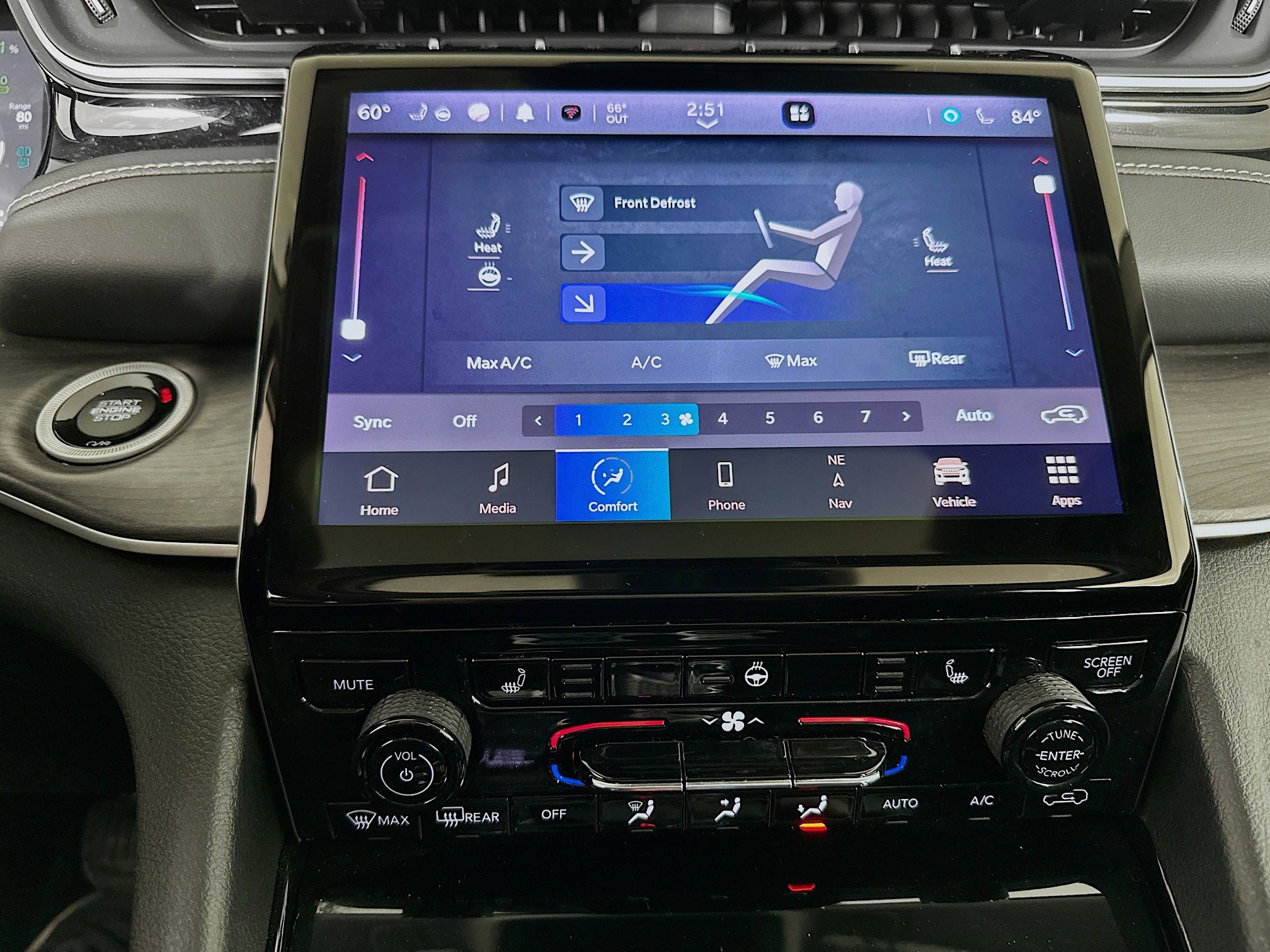 Used 2023 Jeep Grand Cherokee 4WD 4xe image 24