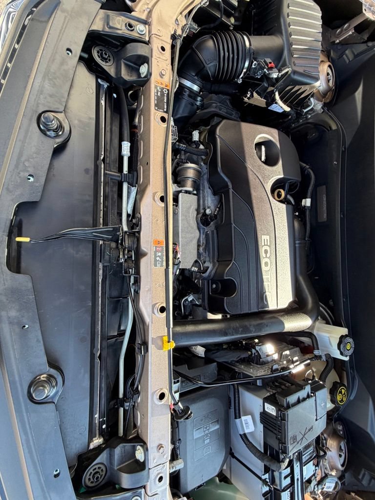 Used 2018 Chevrolet Equinox LT FWD image 7