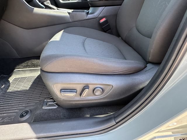 Certified 2023 Toyota RAV4 XLE w/ Convenience Package AWD/4WD image 29