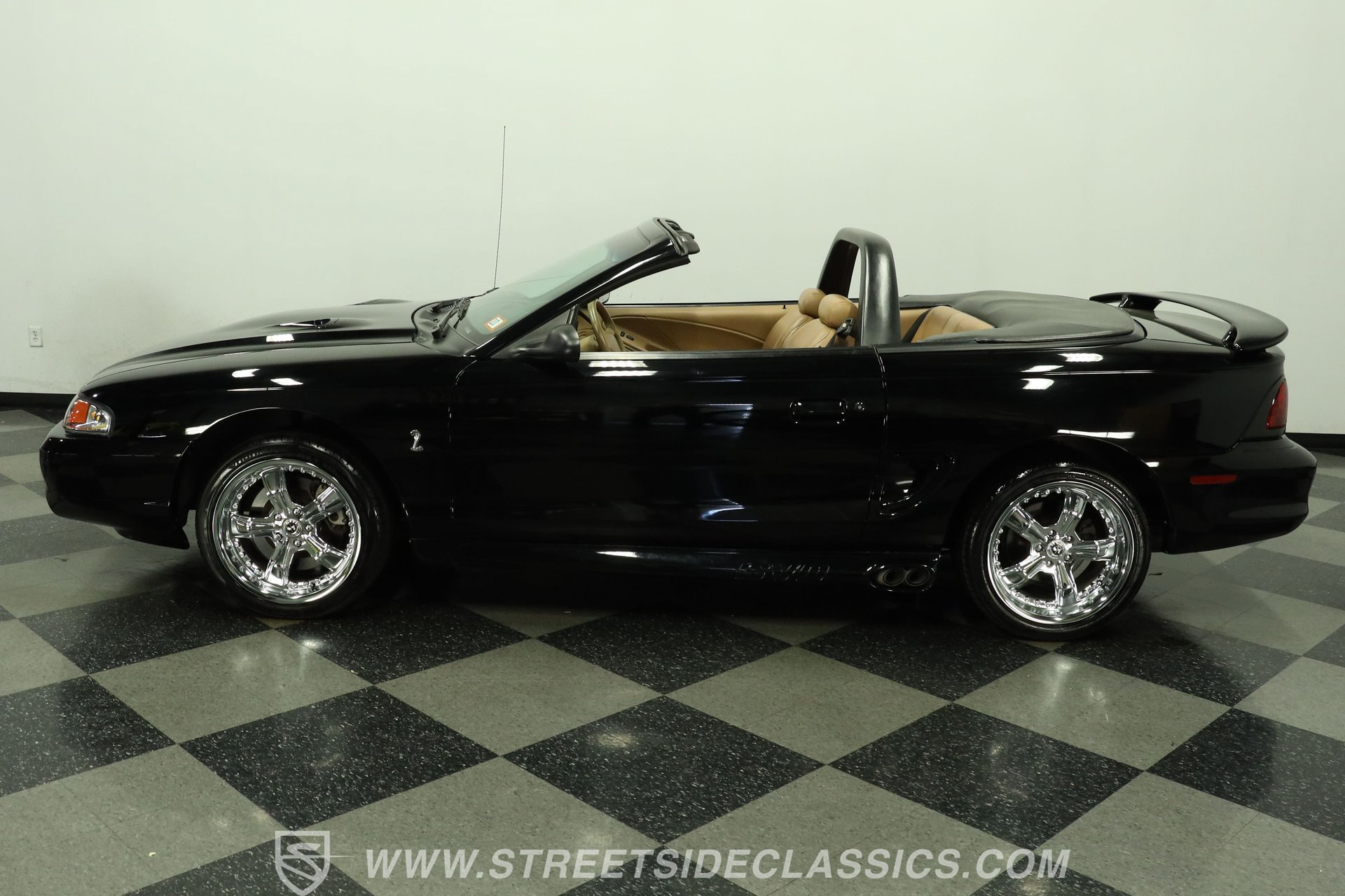 Used 1998 Ford Mustang Cobra RWD image 2