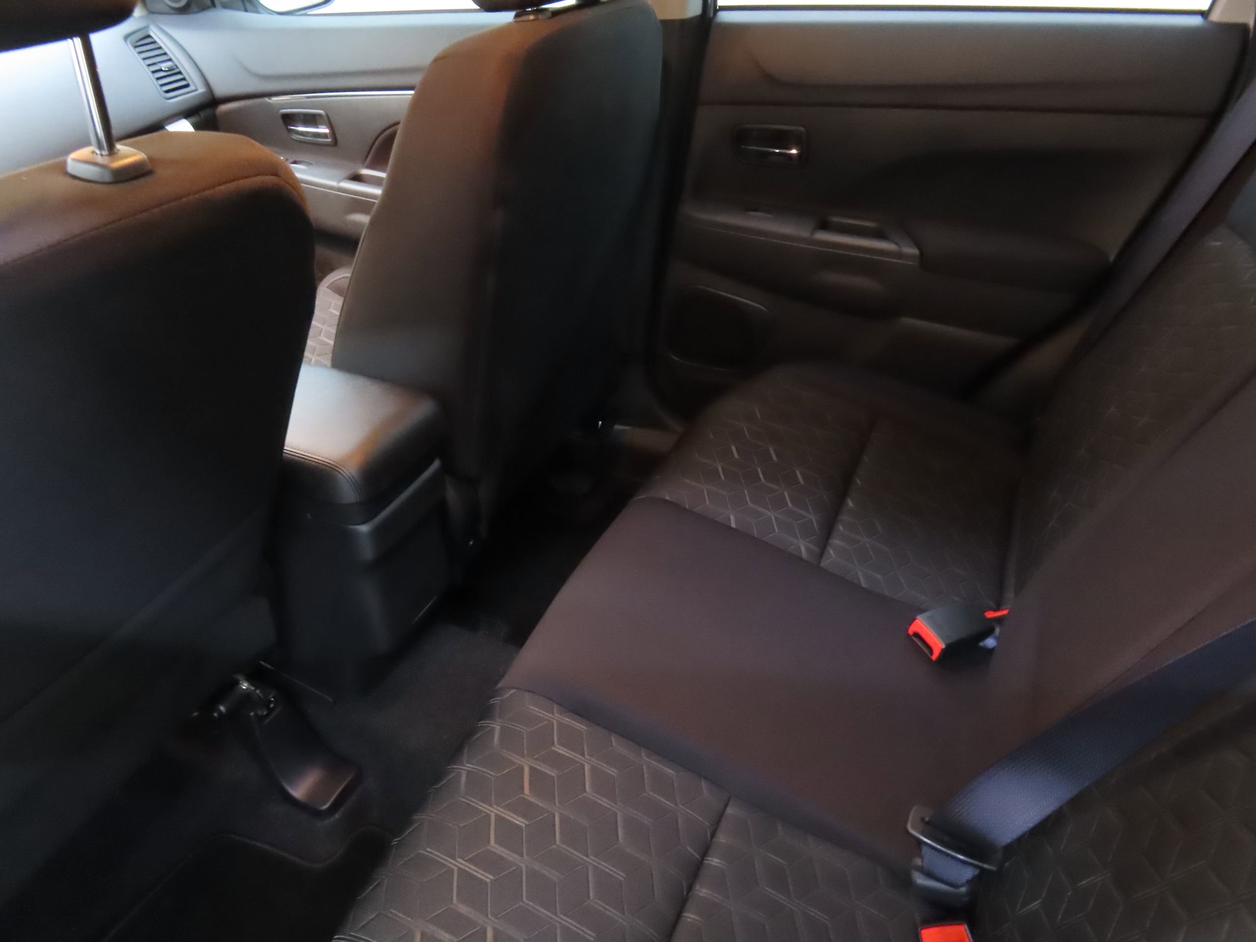 New 2025 Mitsubishi Outlander Sport ES image 20