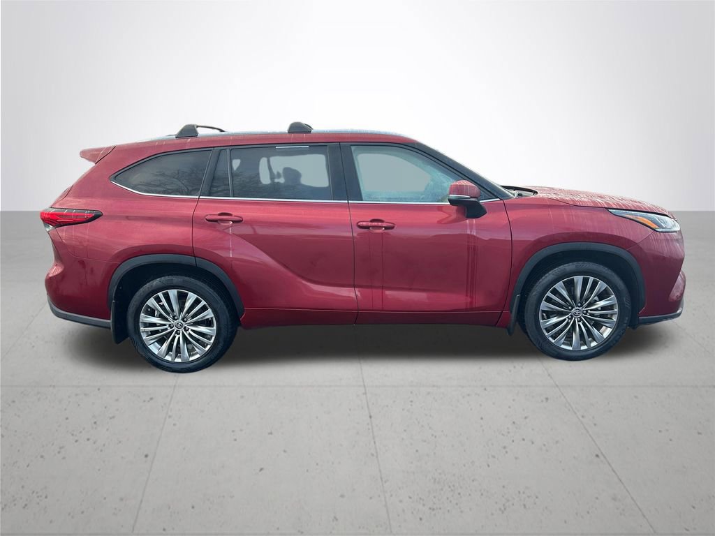 Used 2020 Toyota Highlander Platinum AWD/4WD image 6