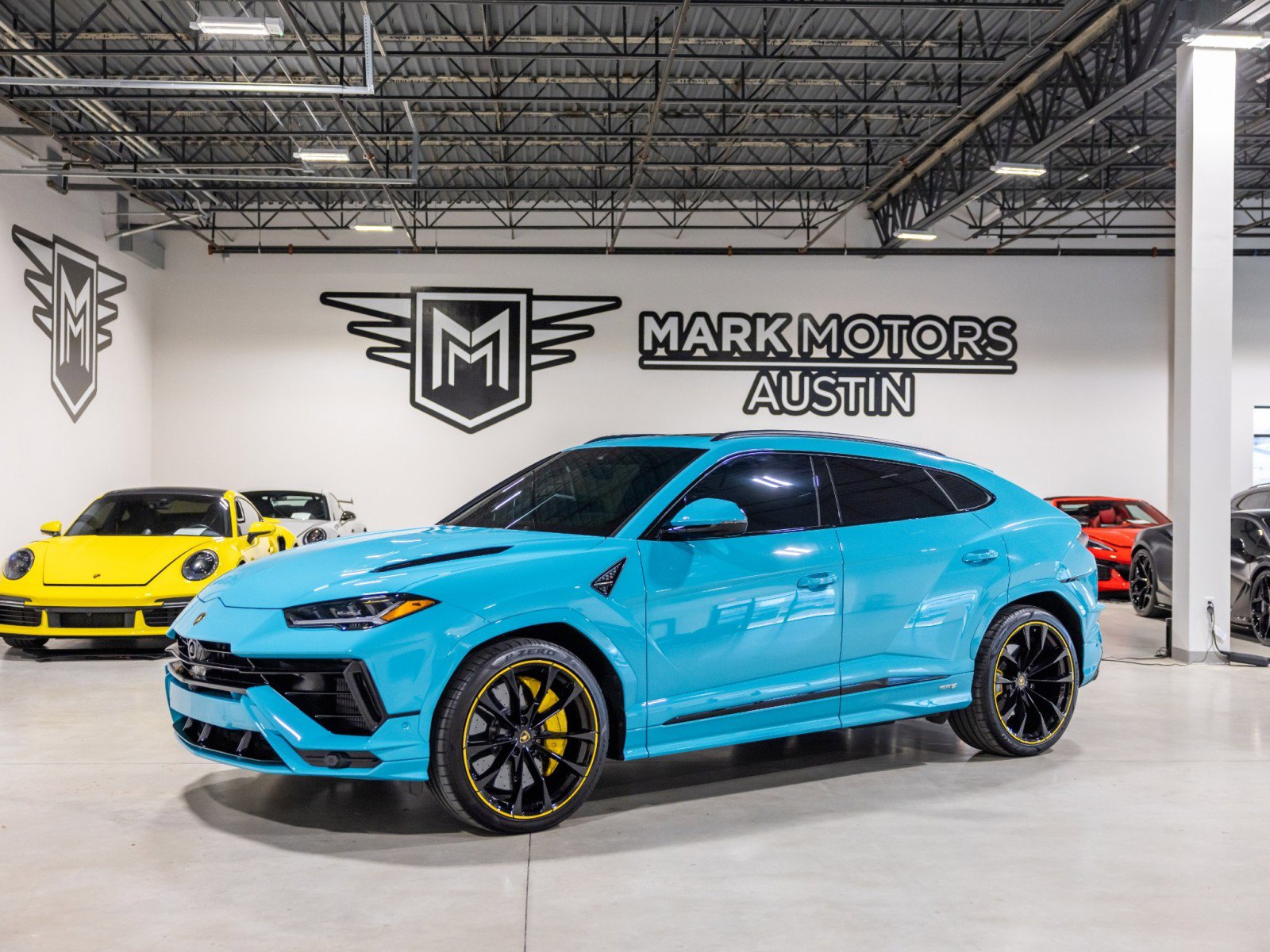 Used 2024 Lamborghini Urus S image 1