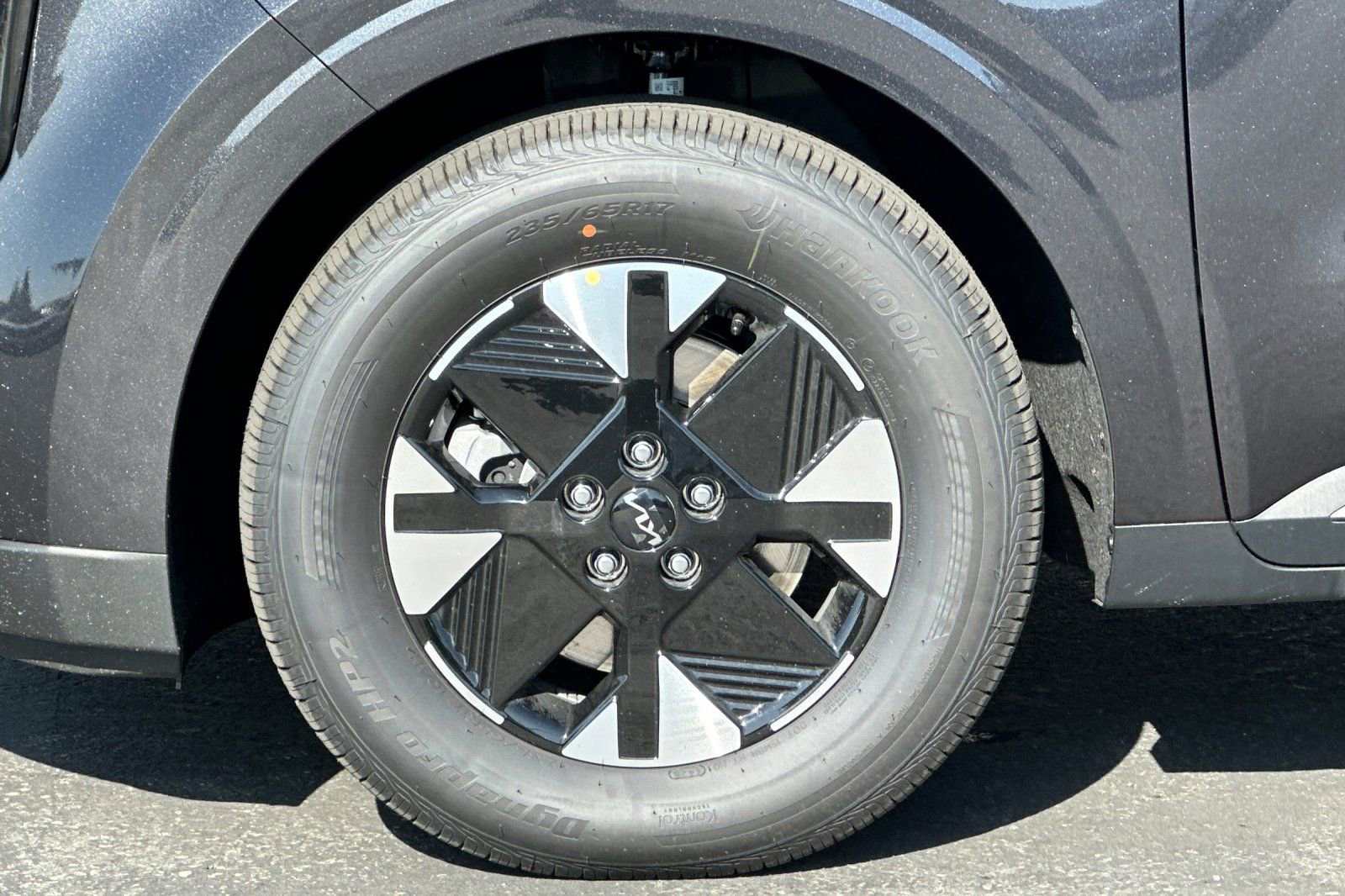 New 2026 Kia Carnival LXS image 27