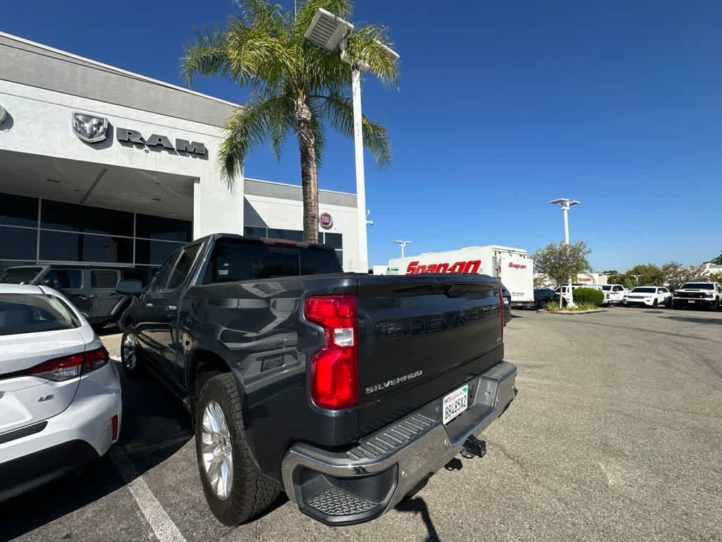 Used 2020 Chevrolet Silverado 1500 LTZ w/ LTZ Premium Package AWD/4WD image 4