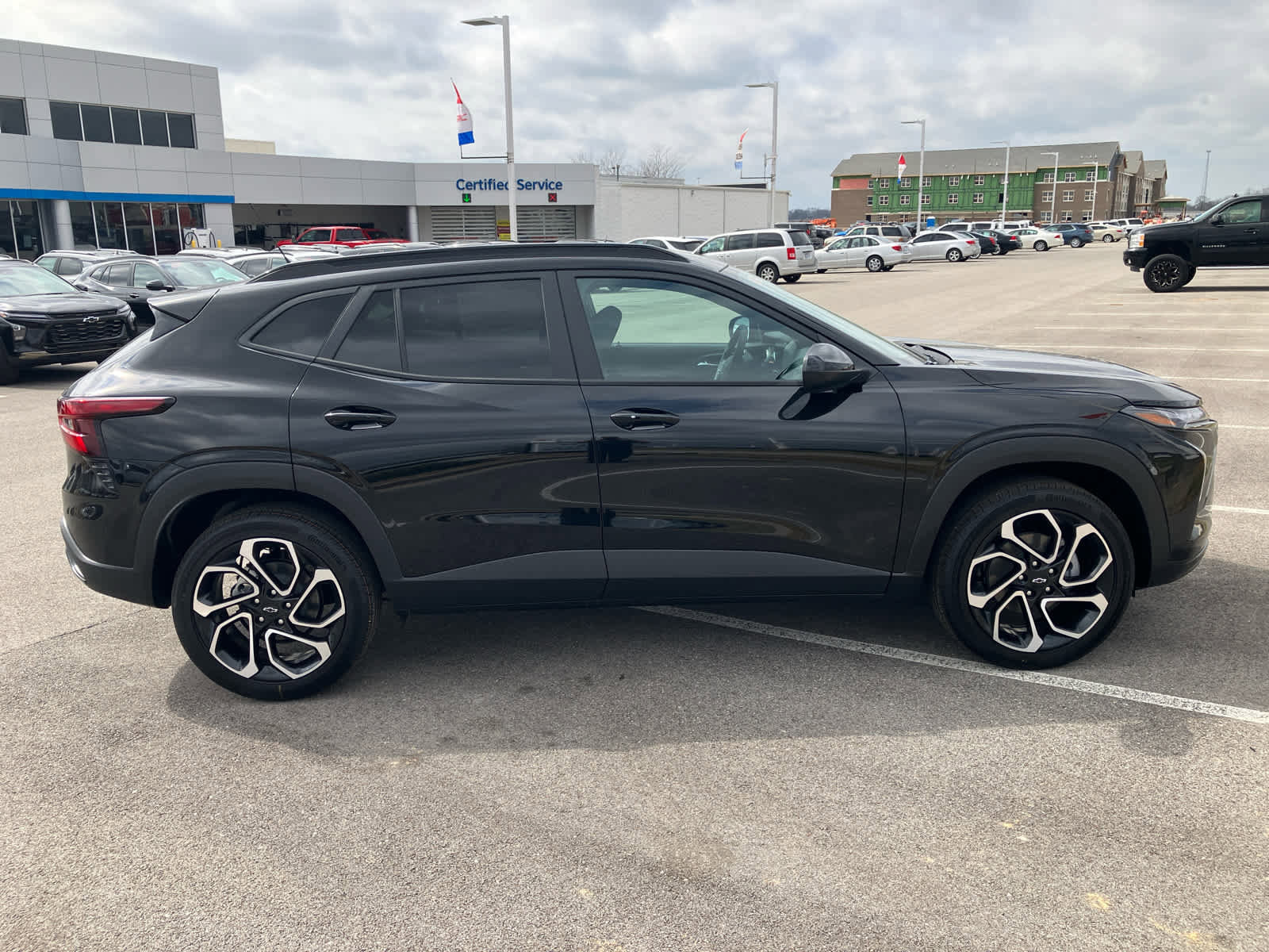 New 2026 Chevrolet Trax RS w/ Driver Confidence Package image 8