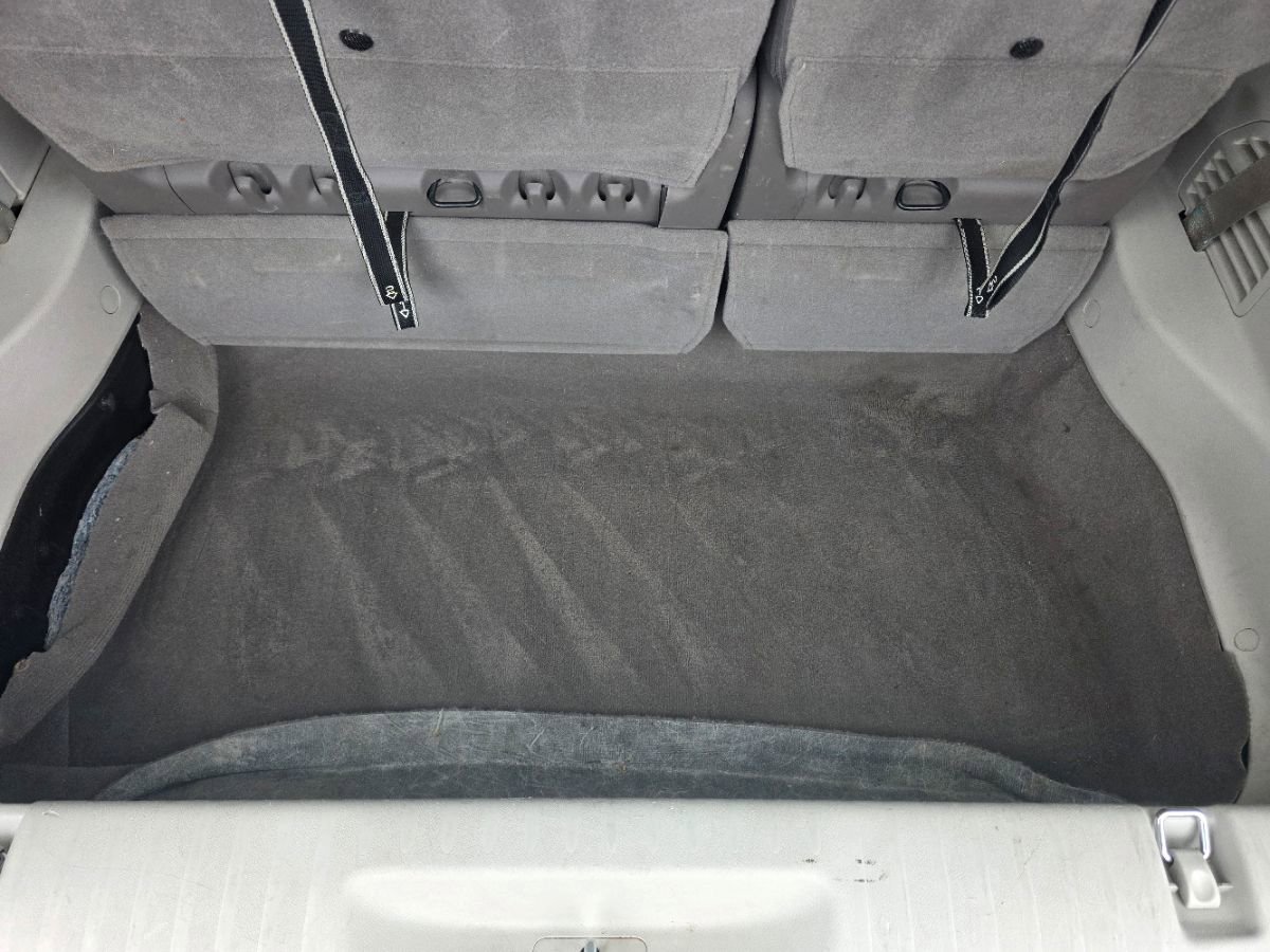 Used 2021 Chrysler Voyager Lxi FWD image 32