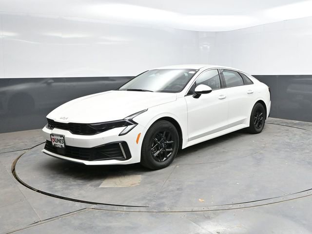 Used 2025 Kia K5 LXS FWD image 5