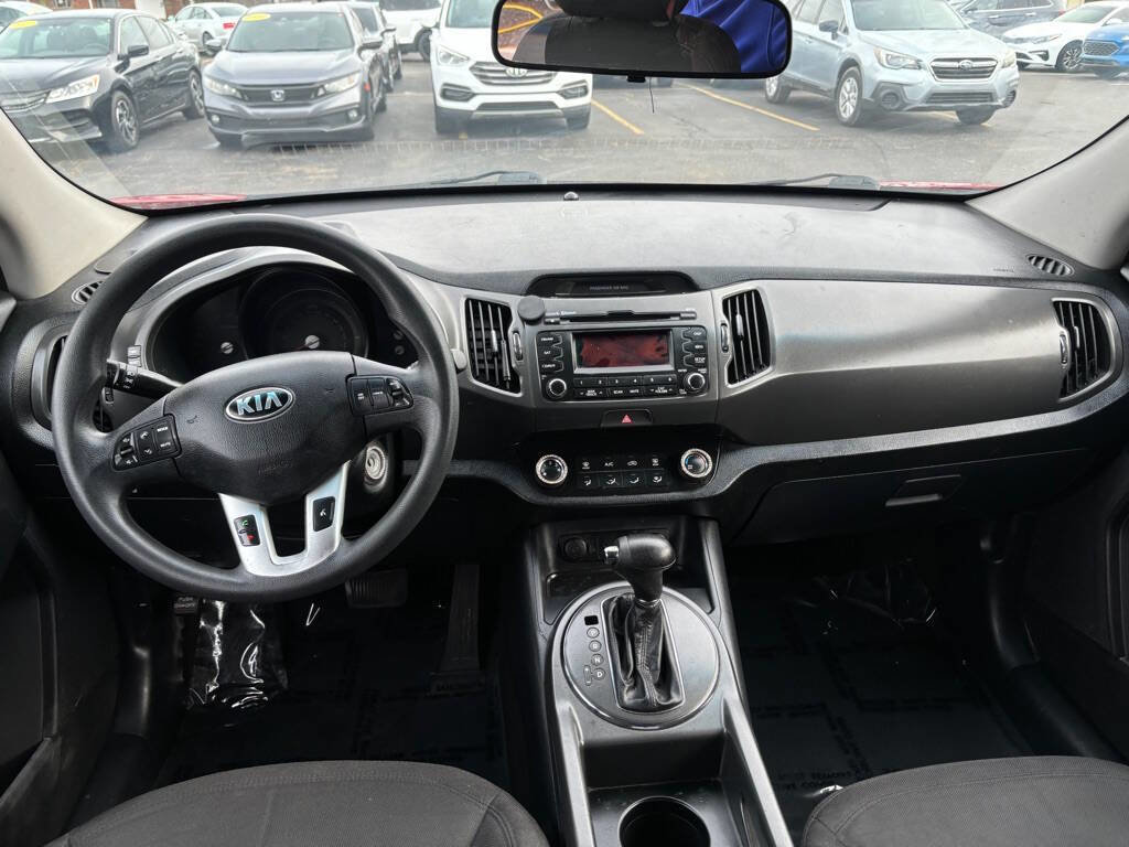 Used 2013 Kia Sportage LX FWD image 9