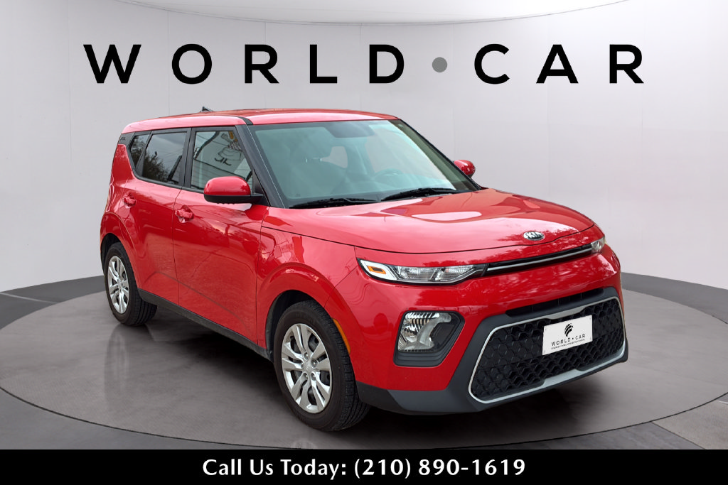 Used 2020 Kia Soul LX FWD image 2