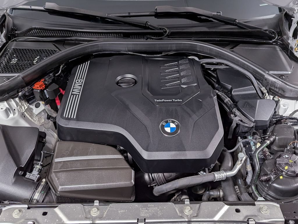 Used 2021 BMW 330i xDrive Sedan AWD/4WD image 45