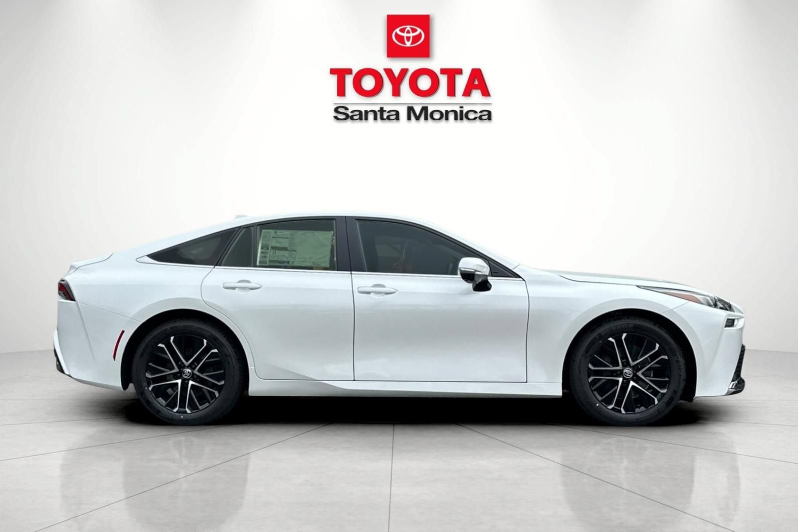 New 2026 Toyota Mirai RWD video 2