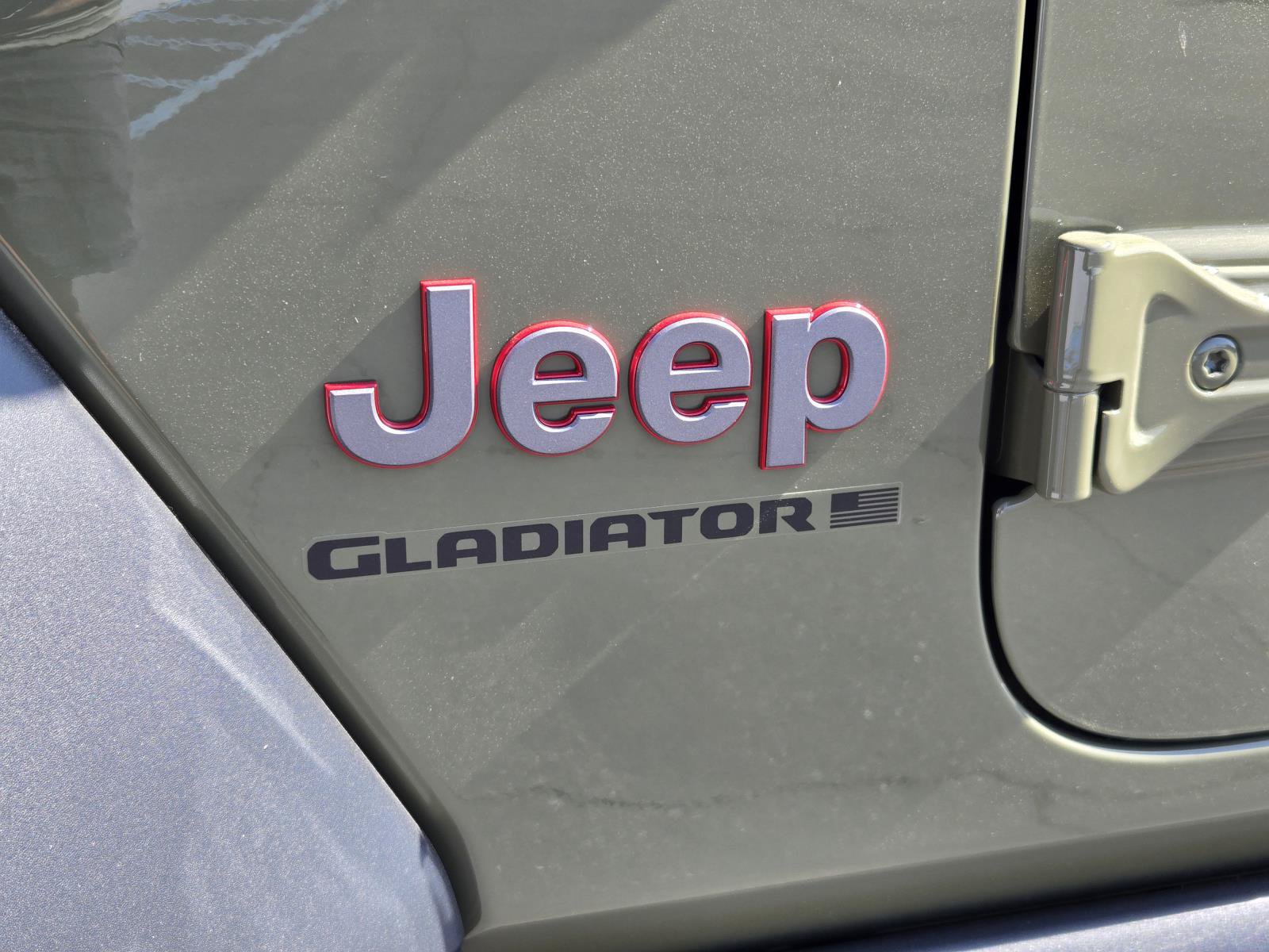 New 2026 Jeep Gladiator Rubicon w/ Steel Power Dome Hood Package AWD/4WD image 38