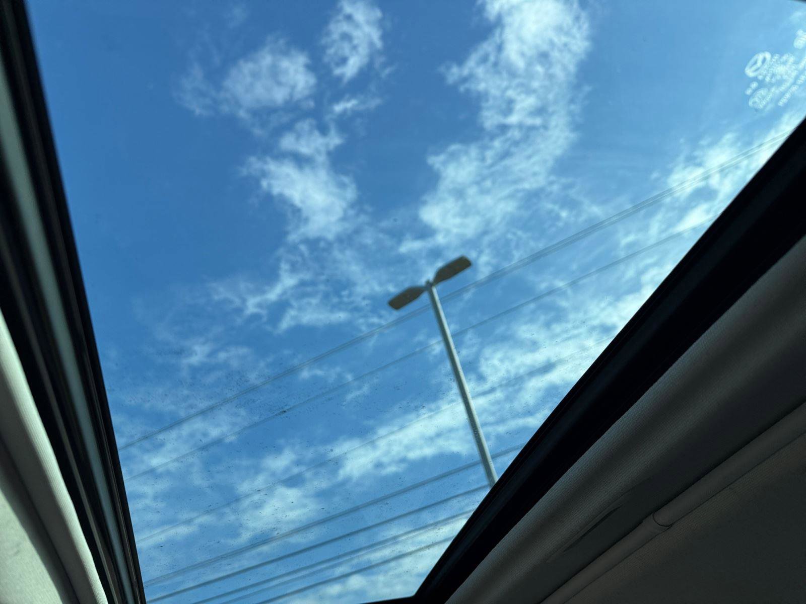 Used 2017 MAZDA MAZDA3 Grand Touring image 17