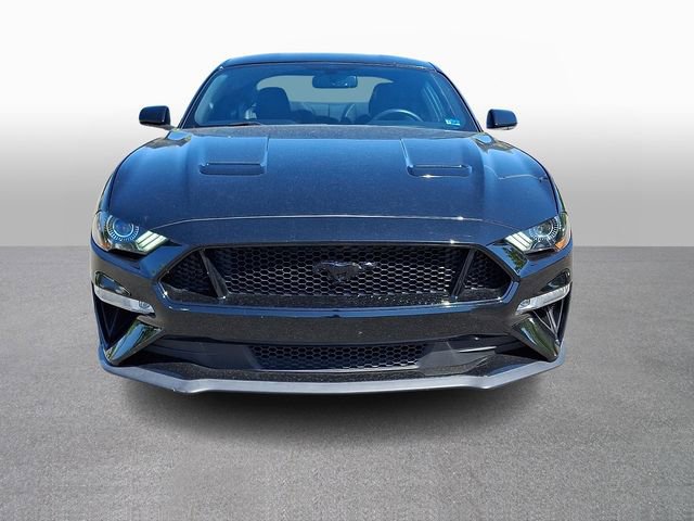 Used 2018 Ford Mustang GT w/ Black Accent Package RWD image 2