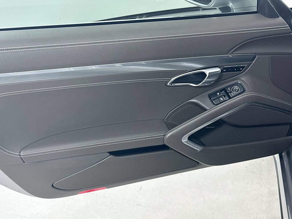 Used 2018 Porsche 911 Turbo AWD/4WD image 13