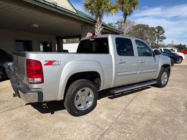 Used 2010 GMC Sierra 1500 SLT w/ All-Terrain Package image 5