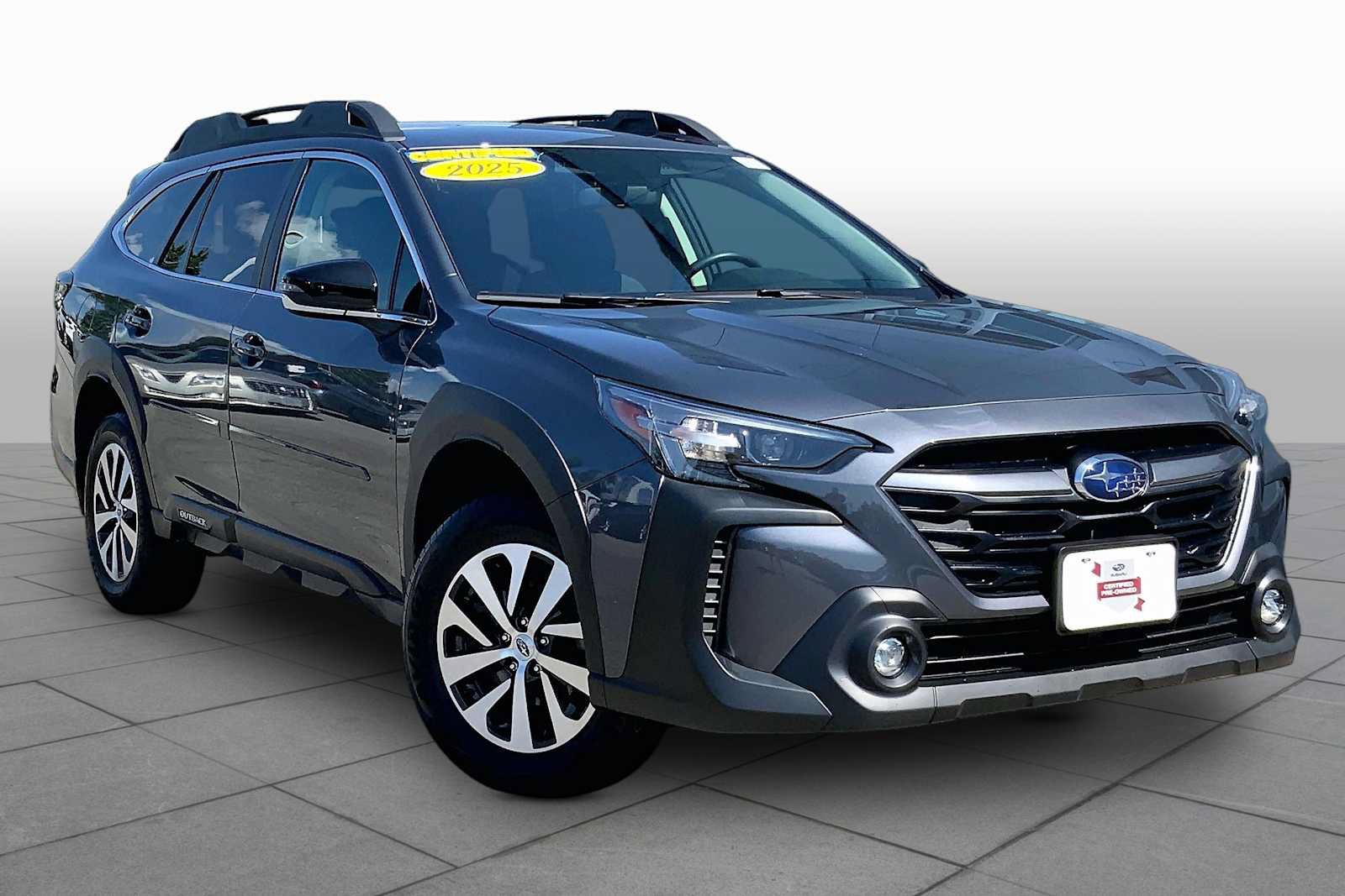 Certified 2025 Subaru Outback Premium AWD/4WD image 3