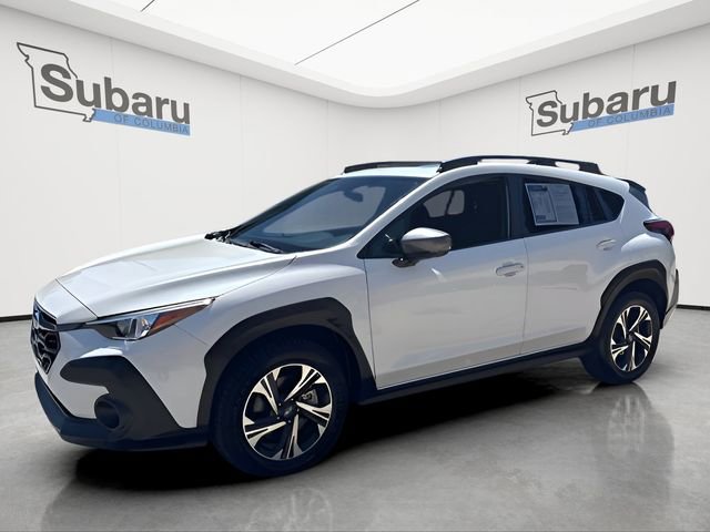 Used 2025 Subaru Crosstrek 2.0i Premium image 3