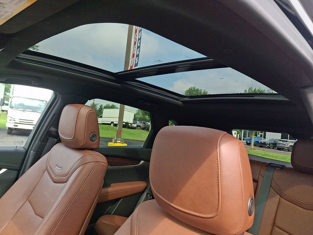 Certified 2024 Cadillac XT5 Sportv AWD/4WD image 17