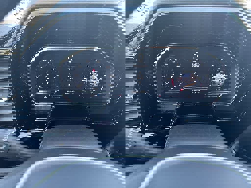 New 2024 GMC Sierra 1500 Elevation image 28