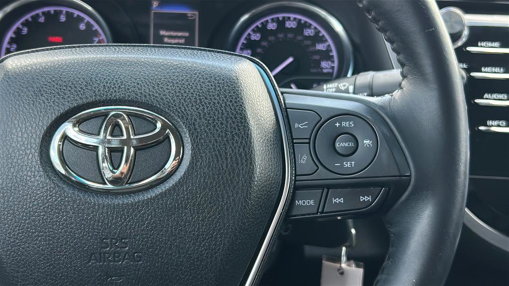 Used 2018 Toyota Camry SE w/ Moonroof Package FWD image 24