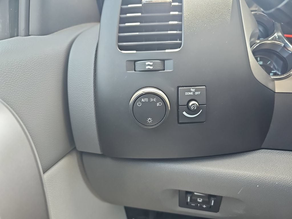 Used 2012 Chevrolet Silverado 2500 W/T RWD image 30
