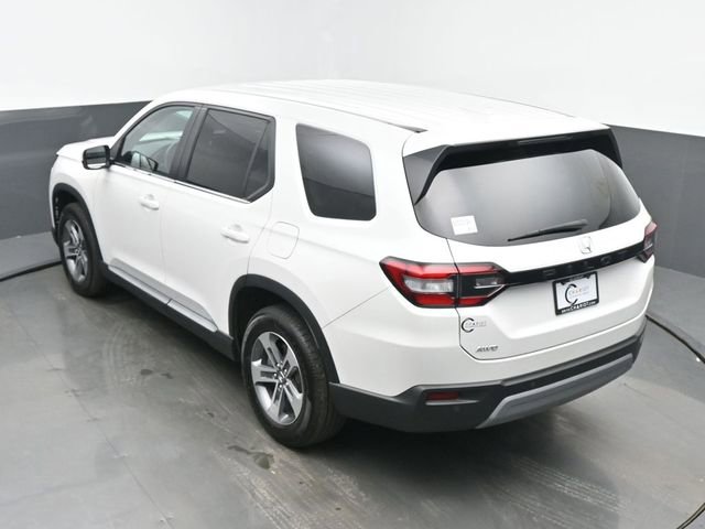 Used 2025 Honda Pilot EX-L image 43