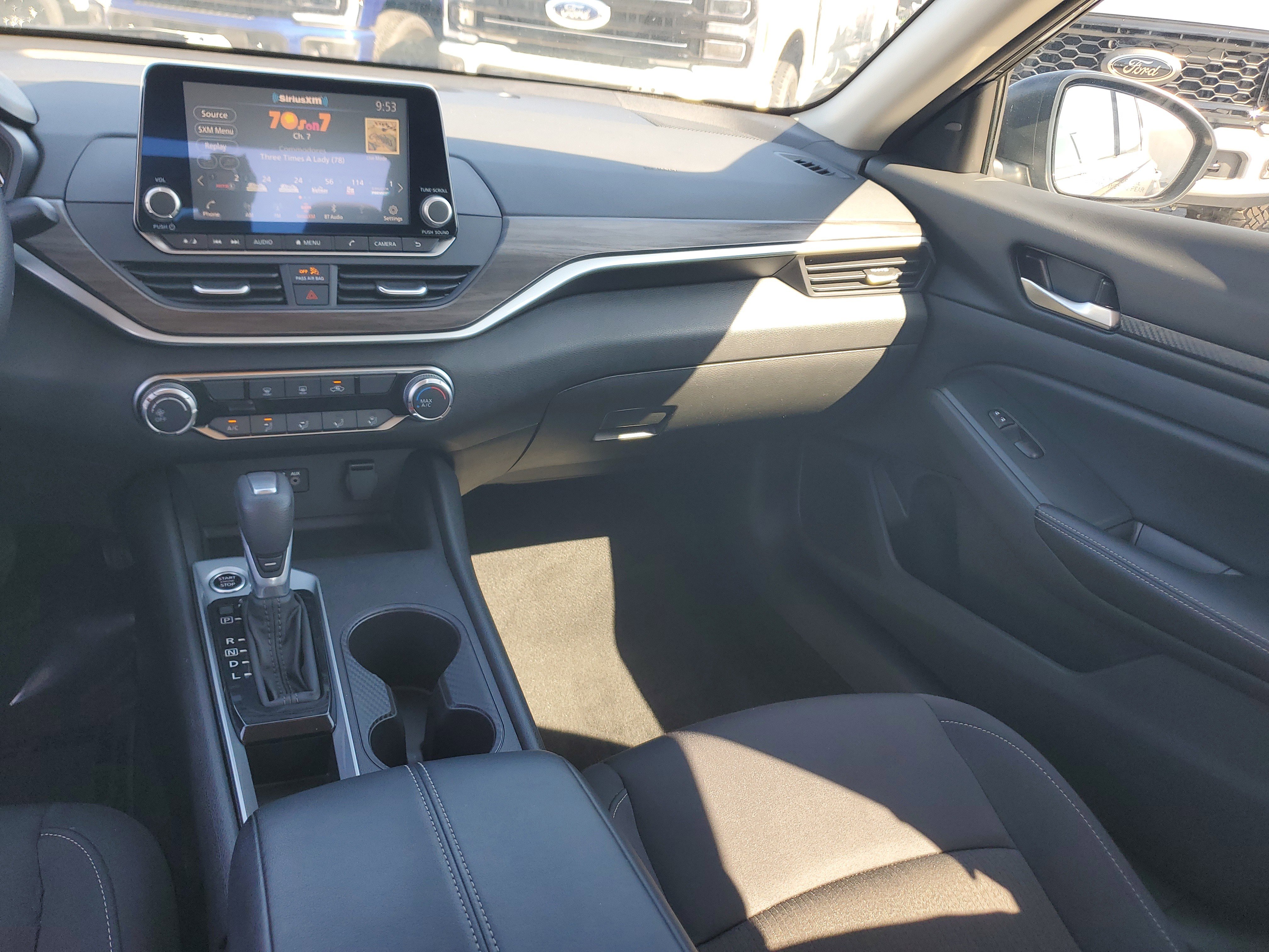 Certified 2025 Nissan Altima 2.5 SV image 15