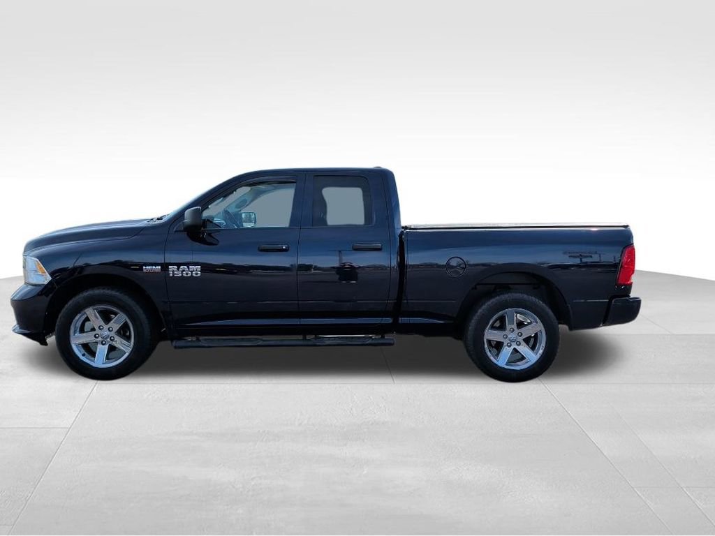 Used 2017 RAM 1500 Express w/ Express Value Package AWD/4WD image 10