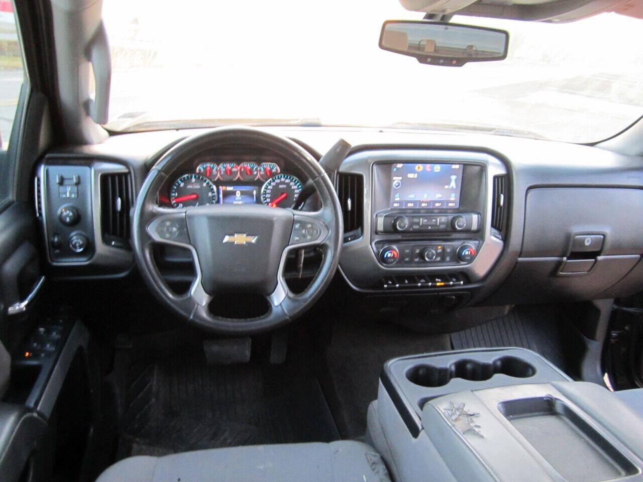 Used 2015 Chevrolet Silverado 3500 LT w/ LT Convenience Package AWD/4WD image 9