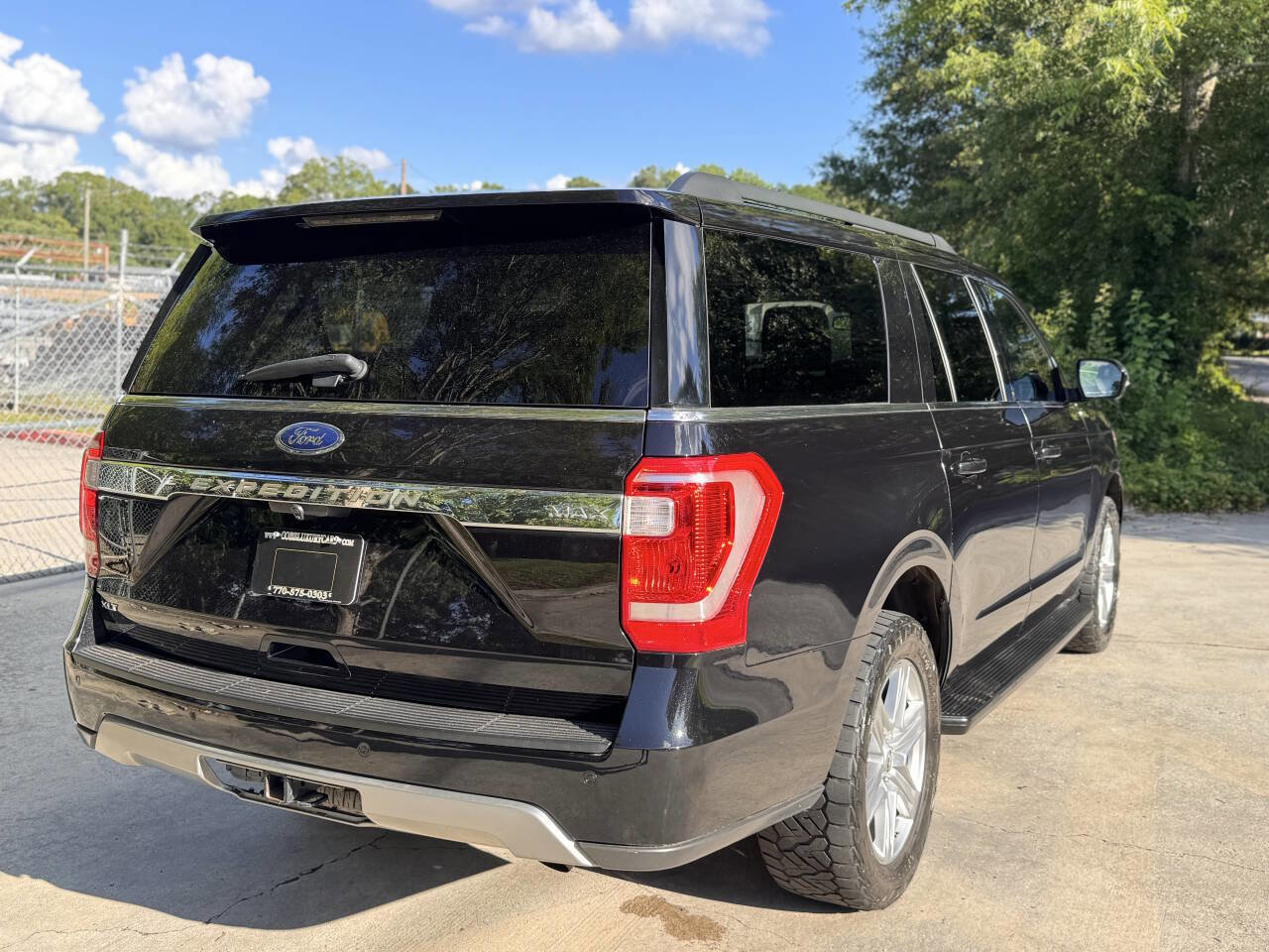 Used 2020 Ford Expedition Max XLT image 4