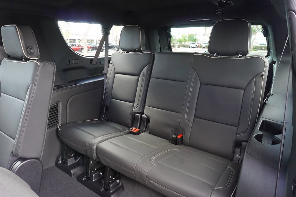 New 2026 GMC Yukon XL Elevation RWD image 10