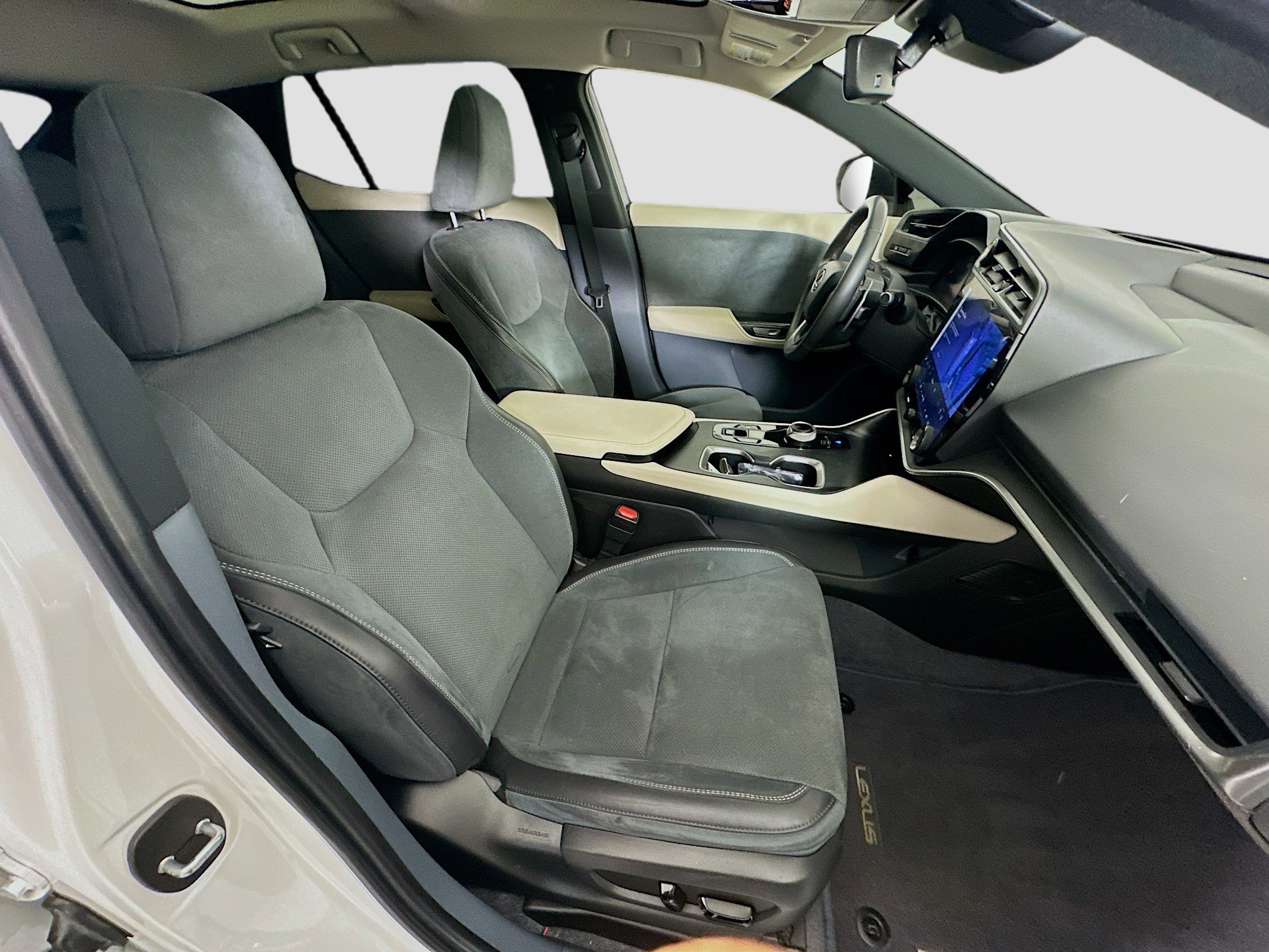 Used 2023 Lexus RZ 450e Premium w/ Accessory Package (Z1) AWD/4WD image 30