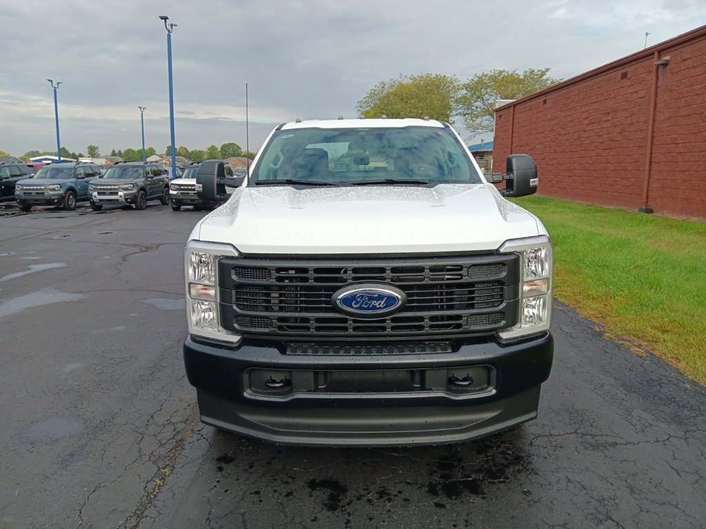 New 2026 Ford F250 XL image 2