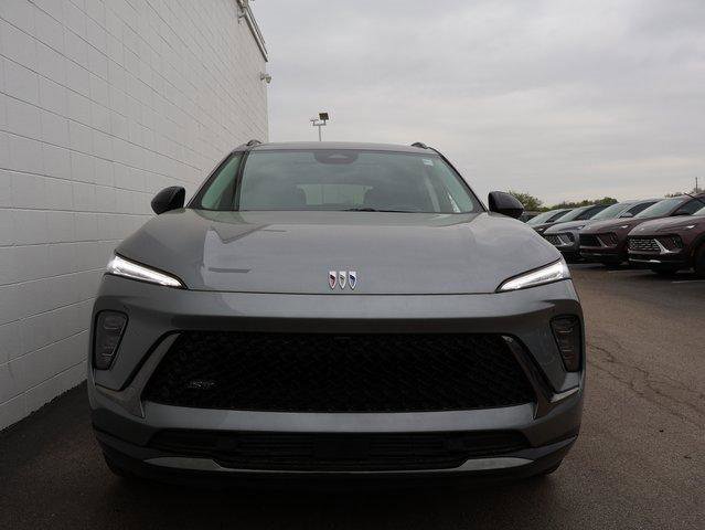 New 2025 Buick Envision Sport Touring image 7