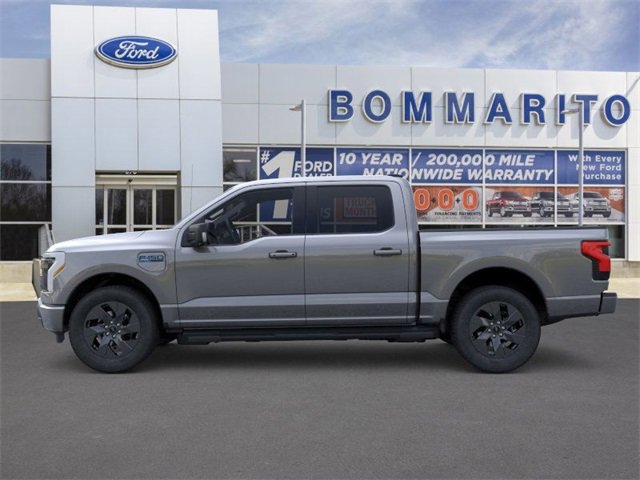 New 2025 Ford F150 Lightning Flash image 3