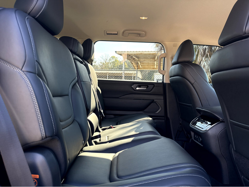 New 2026 Nissan Armada SV image 23