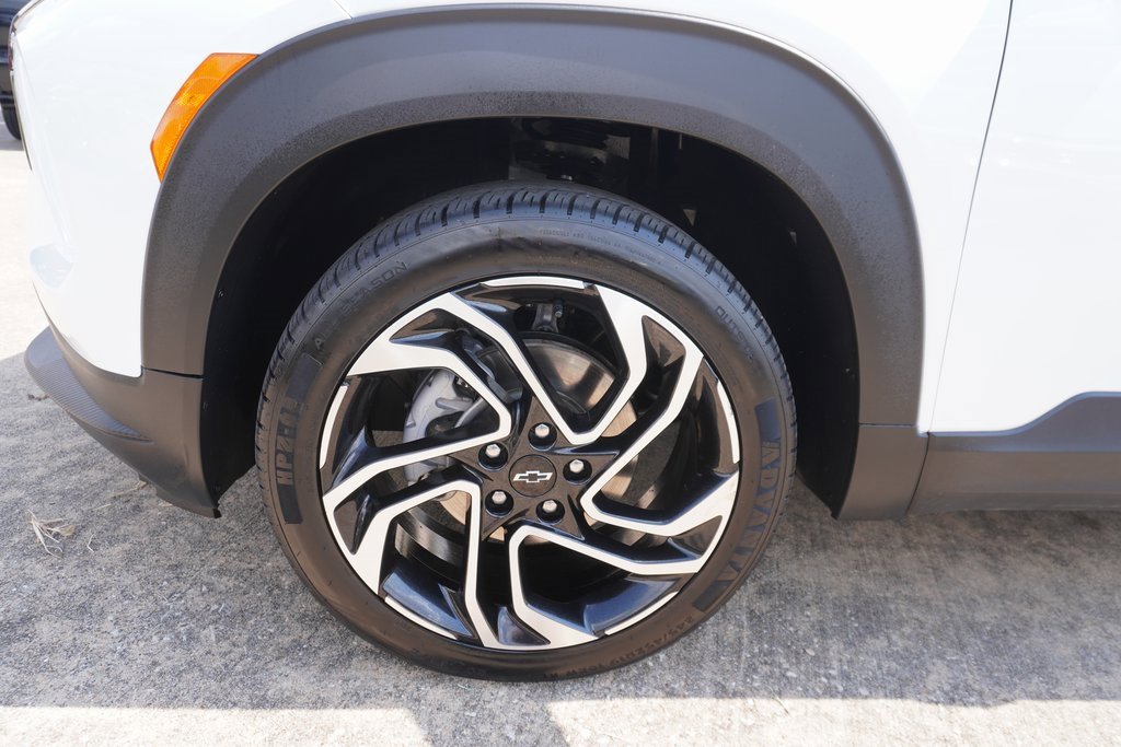 Used 2024 Chevrolet TrailBlazer RS image 24