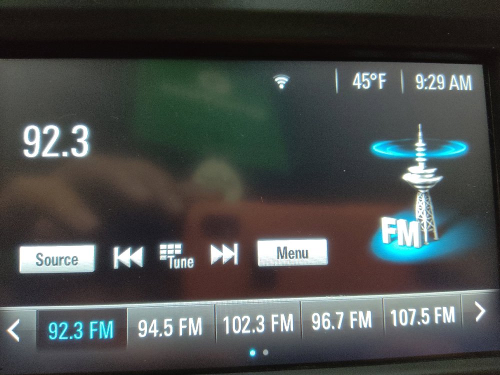 Used 2018 Chevrolet Equinox LT image 25