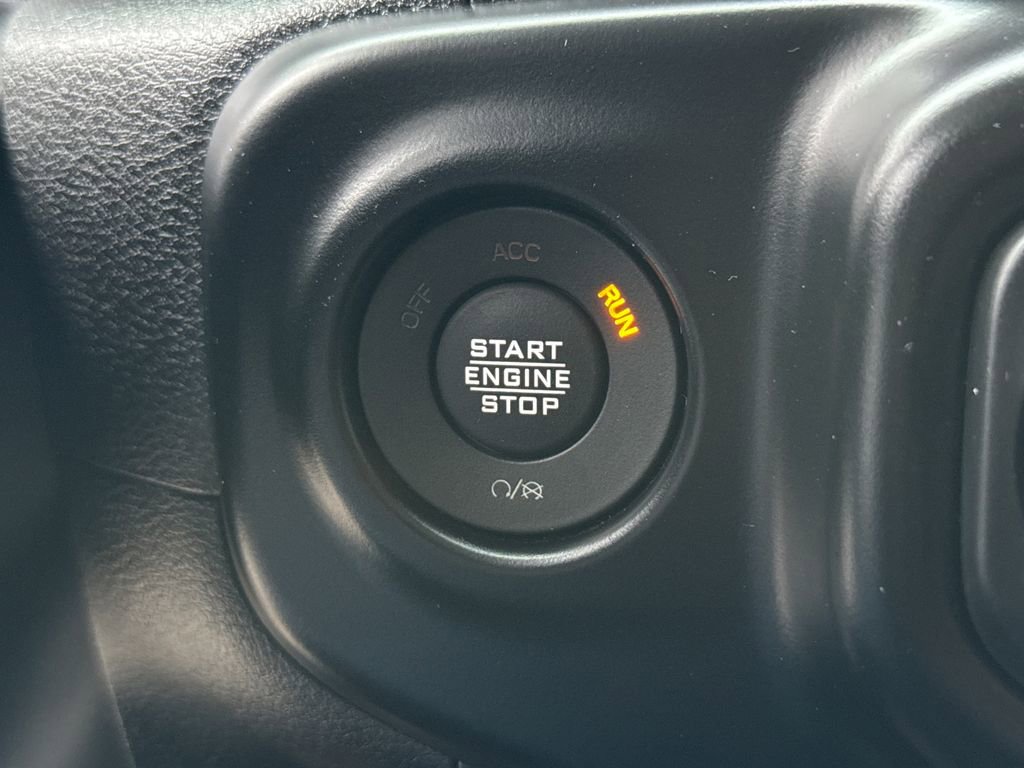 Certified 2022 Jeep Gladiator Mojave w/ LED Lighting Group image 30