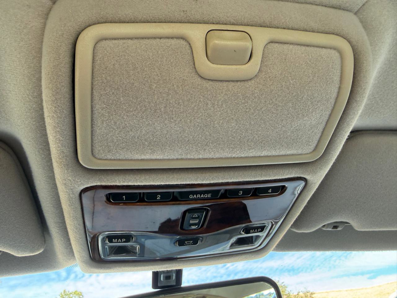 Used 1997 Jaguar XJ Vanden Plas Vanden Plas image 39